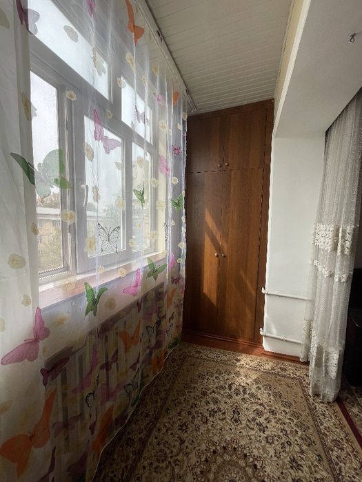 Продаётся #1 комнатняя квартира галлерейка