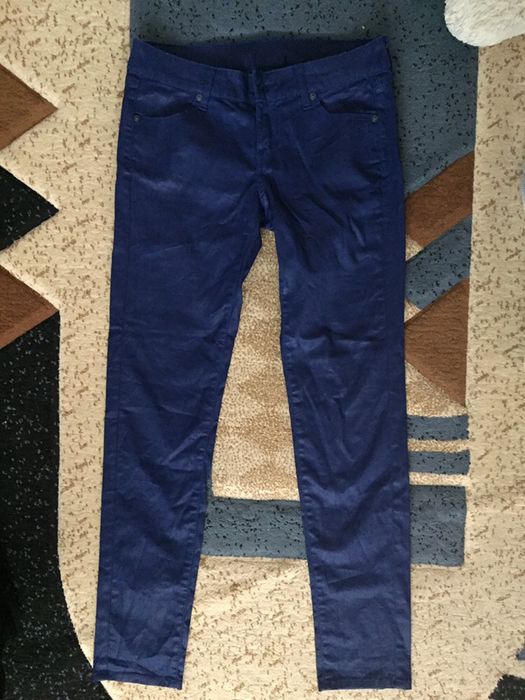 Pantaloni de dama Zara, H&M