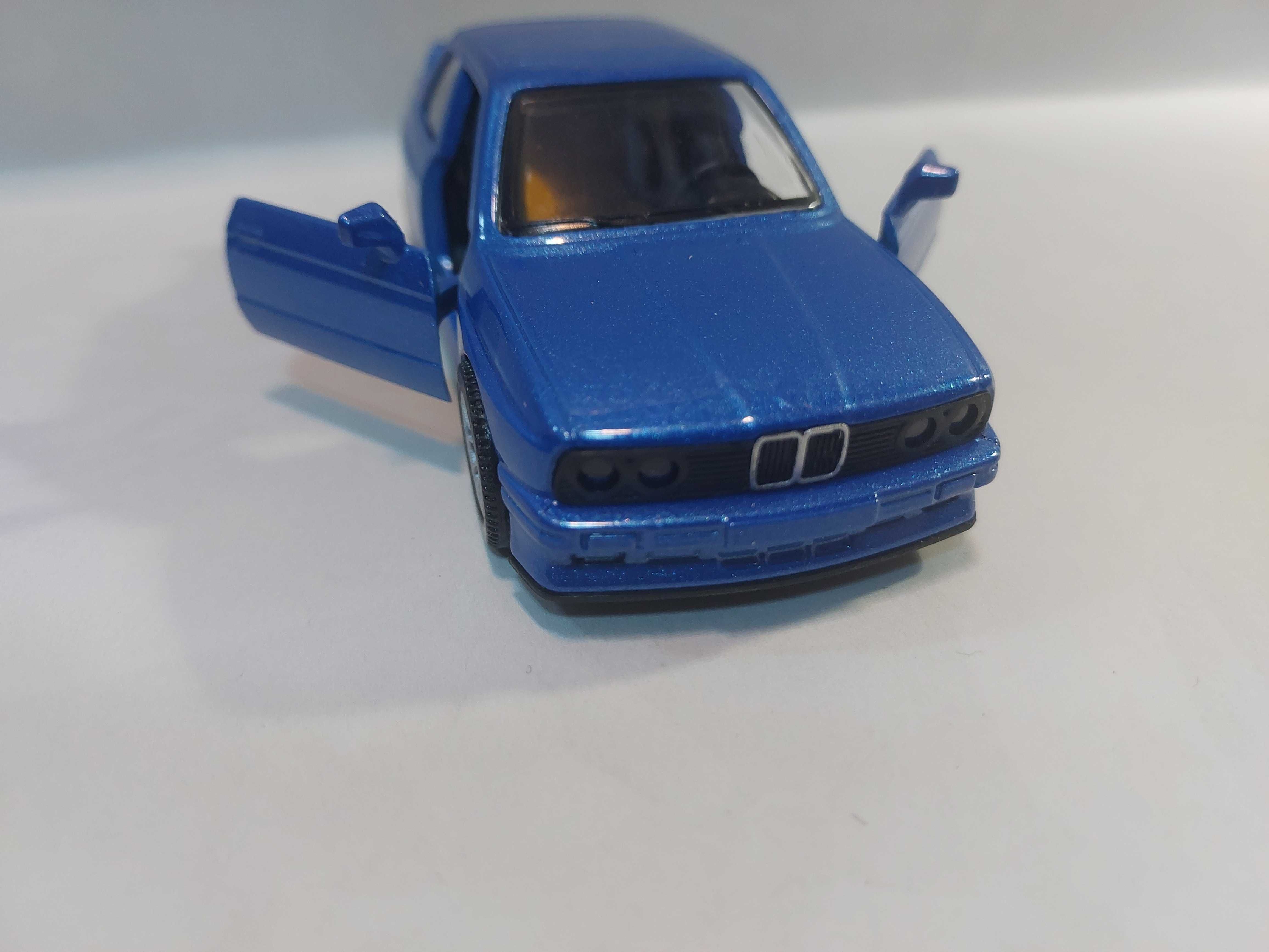 Macheta BMW e30 Ursulet