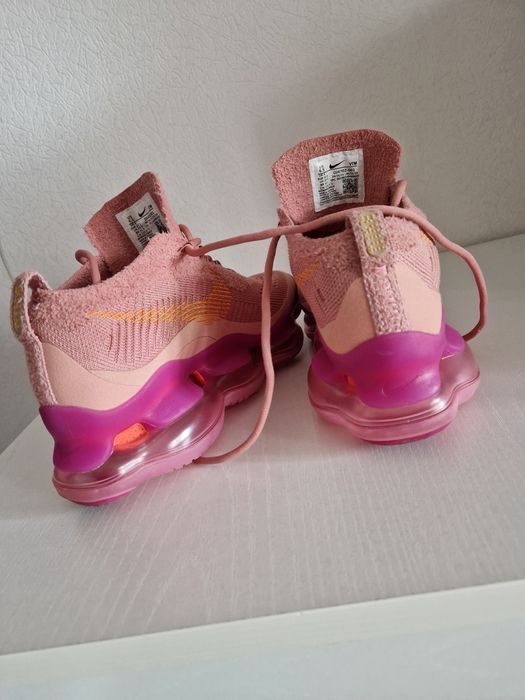 Air Max Scorpion Flyknit