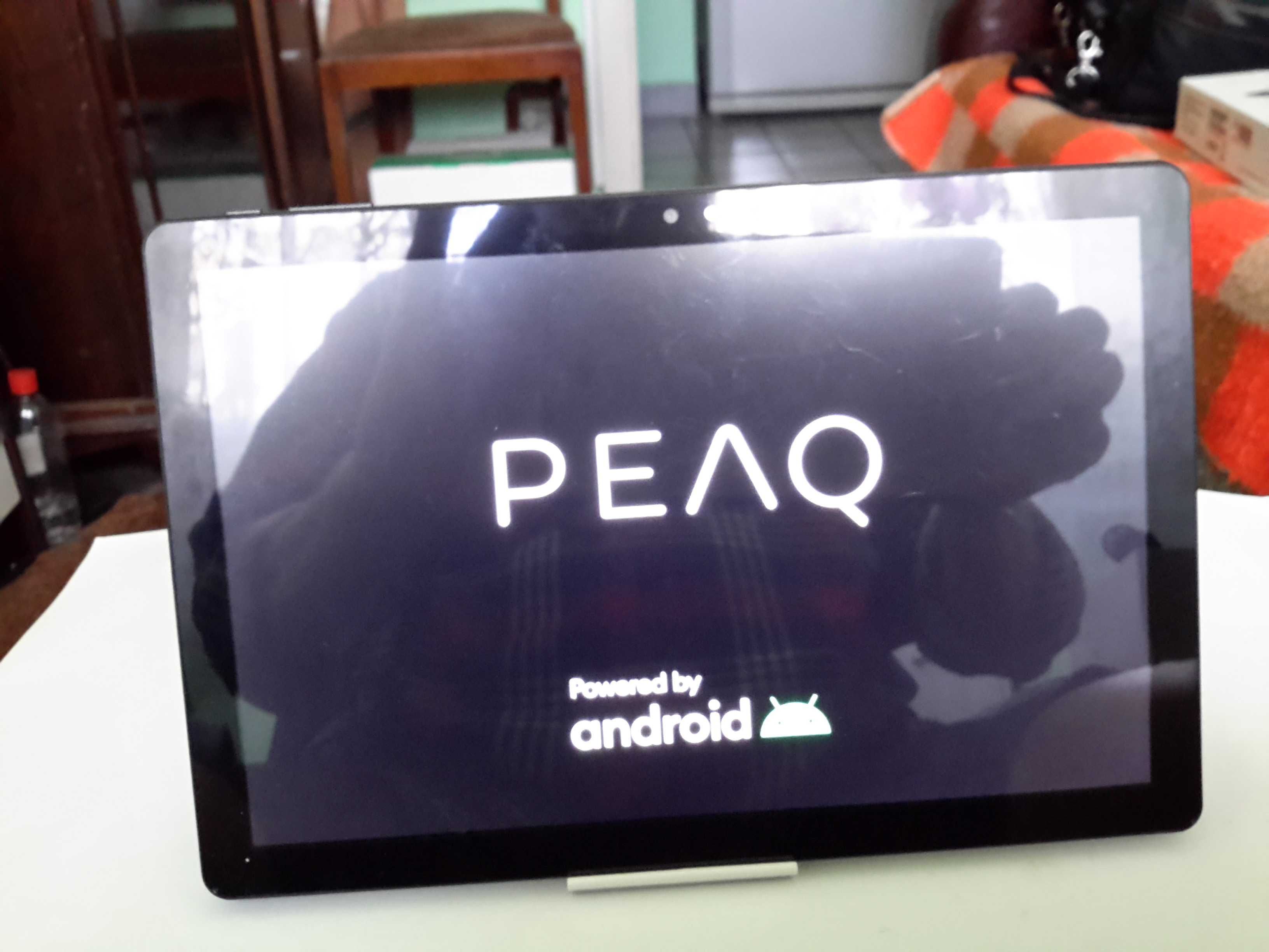 vand tableta PEAQ de 10,1 inch cu android 9 si SIM 4G