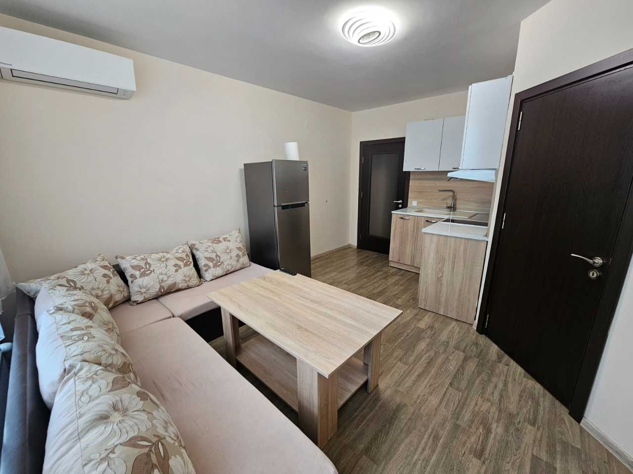 Дава се под наем Двустаен апартамент в София, Център - 65 кв.м за 510 € - Снимка #7