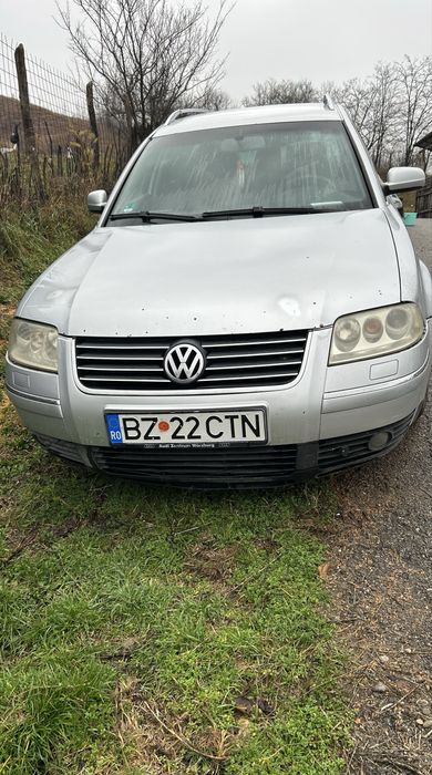 Vând Passat B5.5
