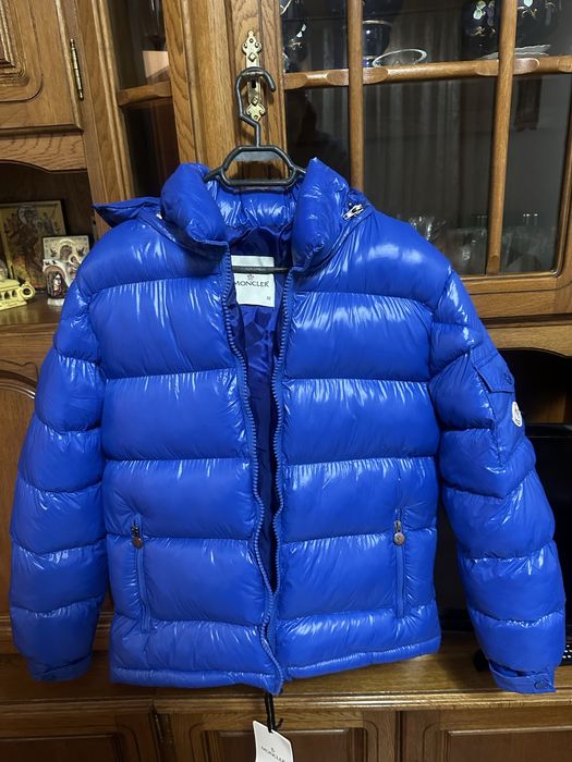 Geaca M.o.n.c.l.e.r… calitate super premium