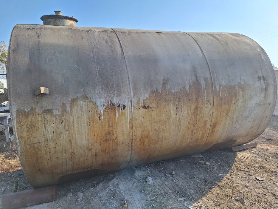 25 кубовые ёмкости бочки цистерны резервуары под гсм чистые