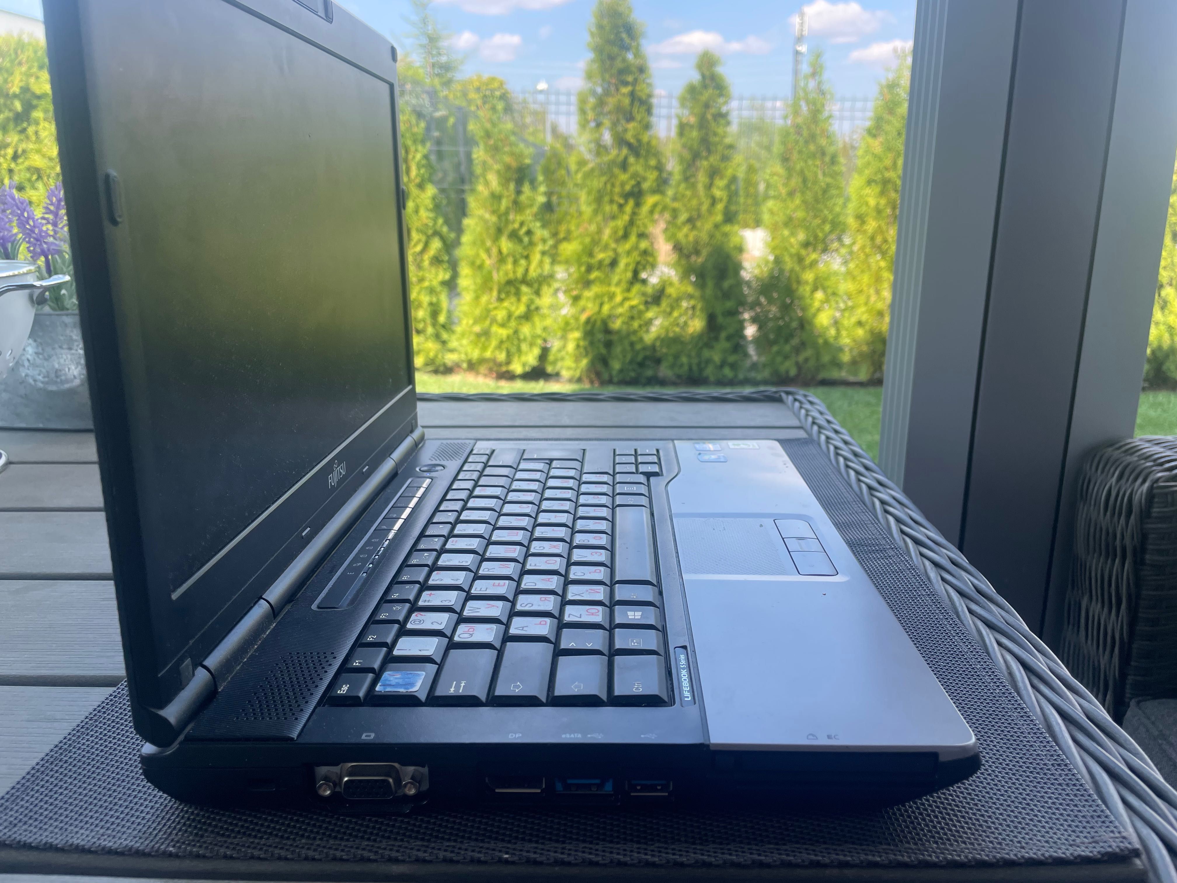 Лаптопи Fujitsu Lifebook S Series