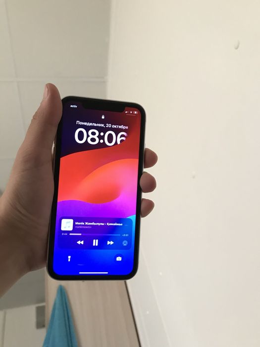 iPhone 11 идеалл