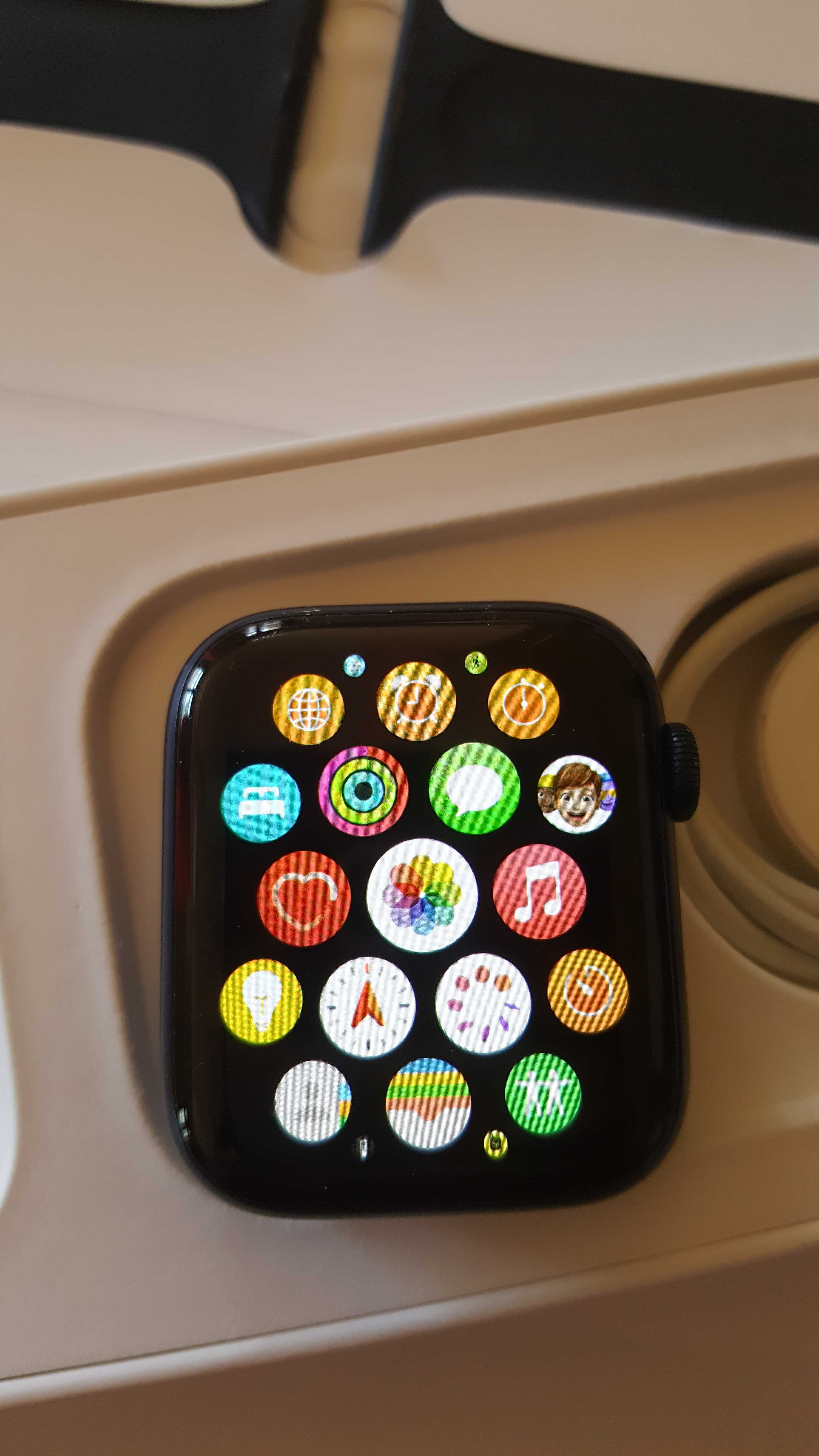 Apple Watch 6 44 (GPS+Cellular)