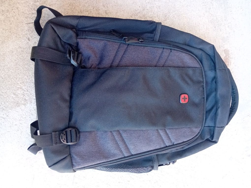 Rucsac laptop + tableta/ghiozdan Wenger Swiss made