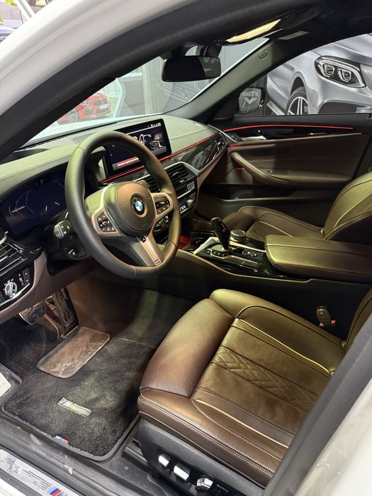 Bmw J30 530I 2022