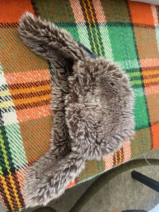 Пухена ушанка “Fossil”