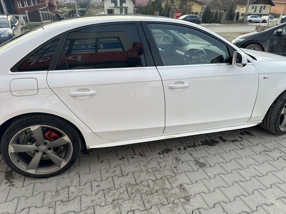 Usa stanga fata spate ly9c audi a4 b8 b8.5 sedan