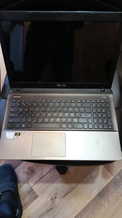 Vând laptop i5 gaming
