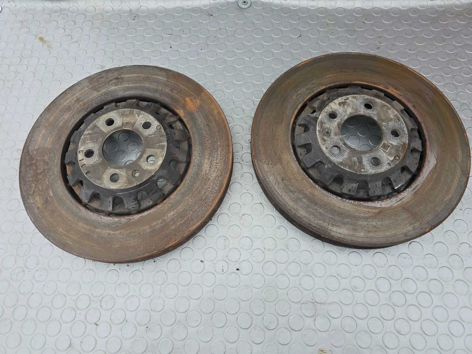 Oригинални предни спирачни дискове за Audi Q8 4M 375mm