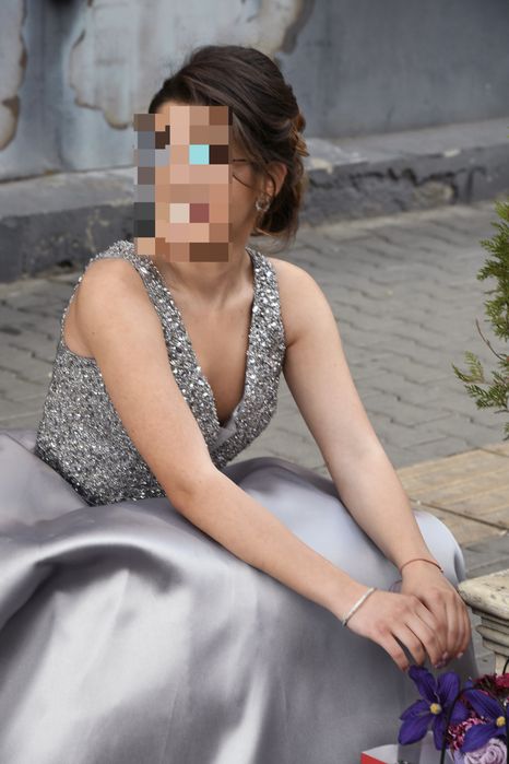 Блестяща Бутикова рокля