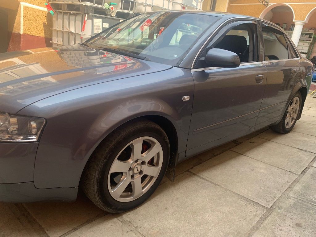 Vând Audi A4 B6 1.9 tdi 2002 6+1
