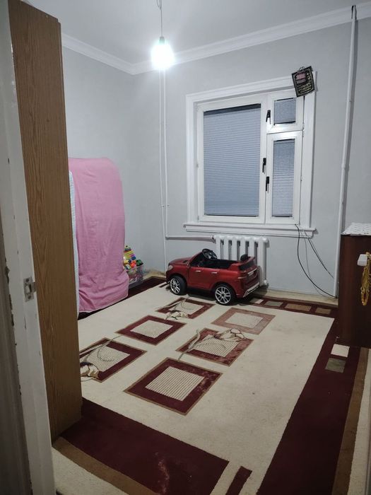 Sergili. 4 xona kvartira sotiladi