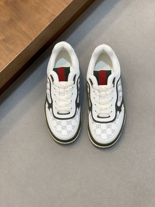 Adidasi Gucci , calitate premium , noi , 42 , pe comanda