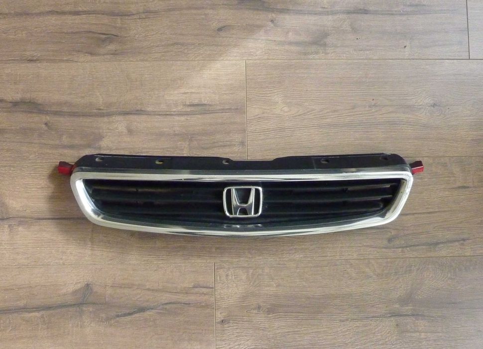 Решетка за хонда сивик 6