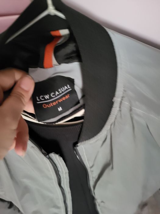 Продам куртку,в отличном состоянии