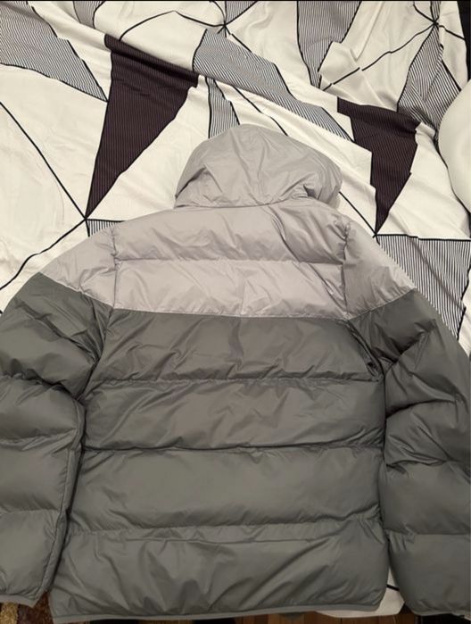 Geaca de iarnă Nike storm fit,ca nouă,mărimea M