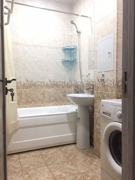 Ул Бабура 3х комнатная /5/9 евроремонт мебель техника