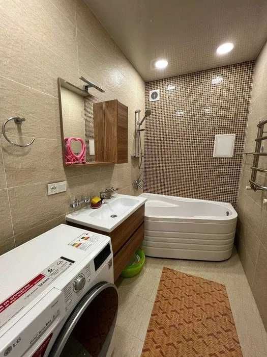 Сдаётся 2ком квартира! Мирабадский  р-н Госпитальные