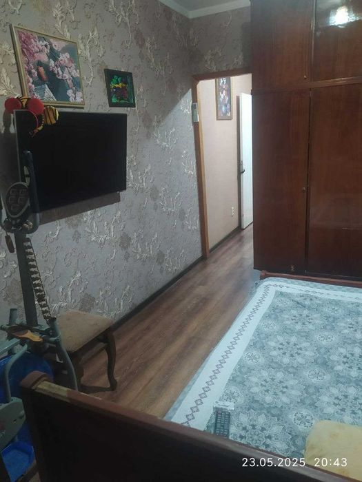 Продам  2-х комнатную на Куйлюк-6 в бывшем общежитии 2/6/9.(43,5кв.м)