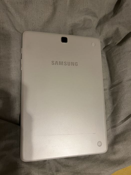 Samsung Galaxy Tab A 9.7 (SM-T550), Wi-Fi