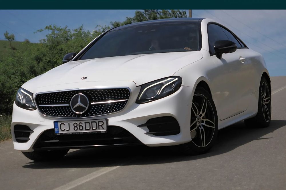 Mercedes-Benz E Mercedes-Benz E 220 Coupe 9G-TRONIC AMG Line 4 Matic incalzire aux.