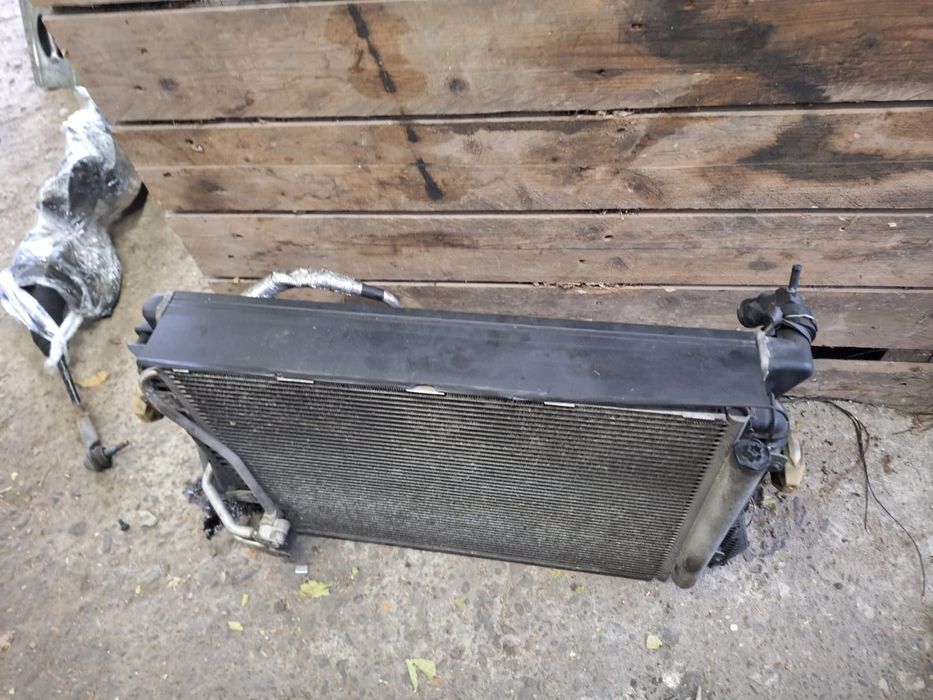 Radiator apa,intercooler, radiator AC 1.4 TSI CDGA Vw Passat B6