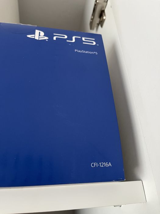Playstation 5 (PS5) 825 GB + 1 GB SSD + дисково устройство