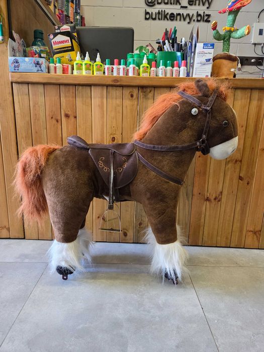 Большая музыкальная плюшевая лошадка-качалка без деревянного основания