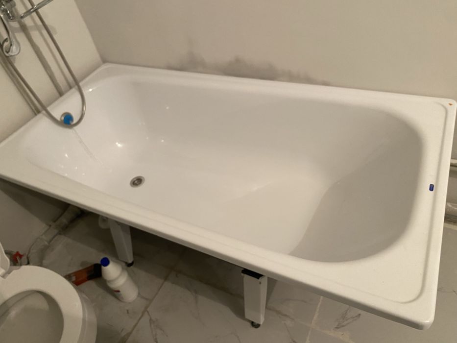 Ванна новая продам