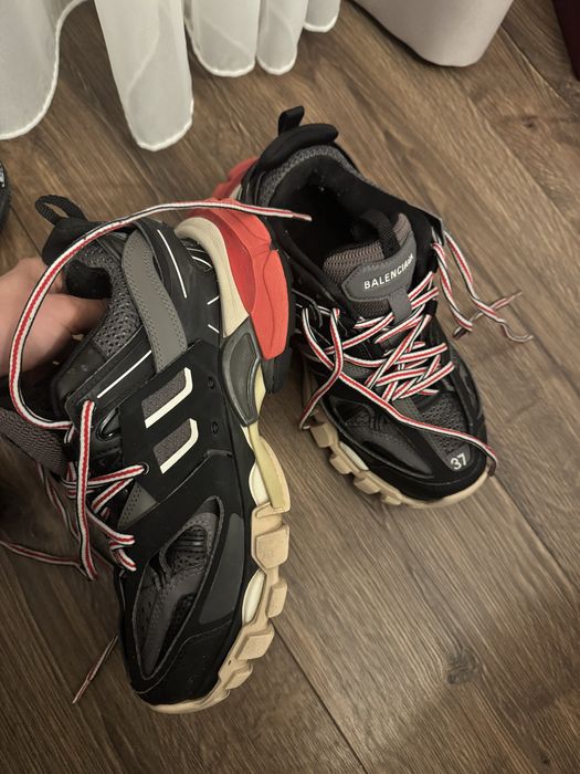 BALENCIAGA оригинални!