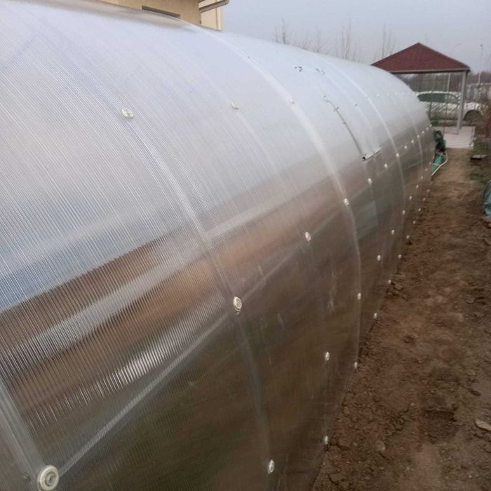 Агро-Титан поликарбонат для урожайных теплиц, 4мм