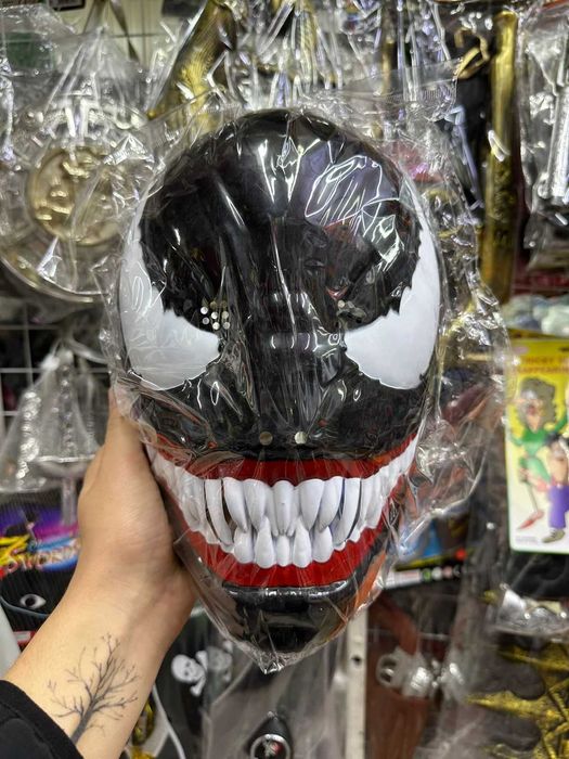 Ужасающие маски Карнавальные маски Новогодние маски и костюмы
