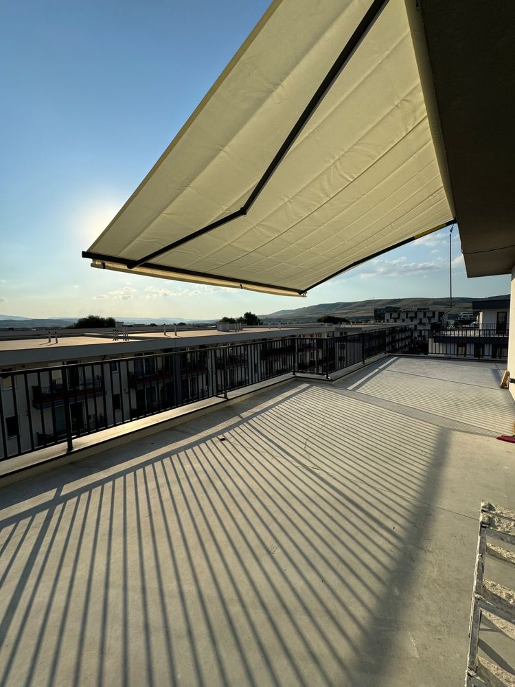 Vand pergola retractabila electric cu senzor vant