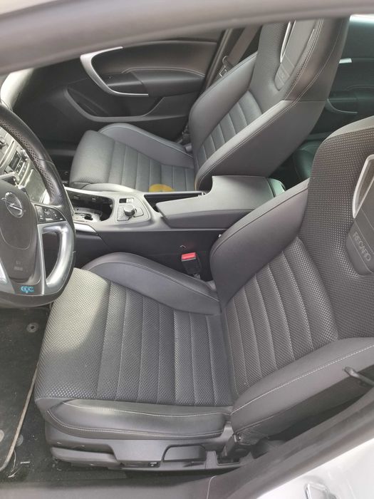 Recaro салон за Insignia OPC