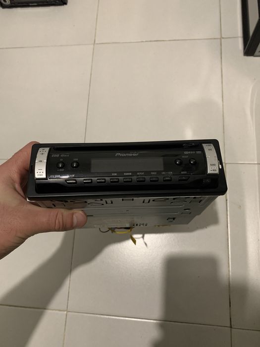 Авто Cd плеър Pioneer