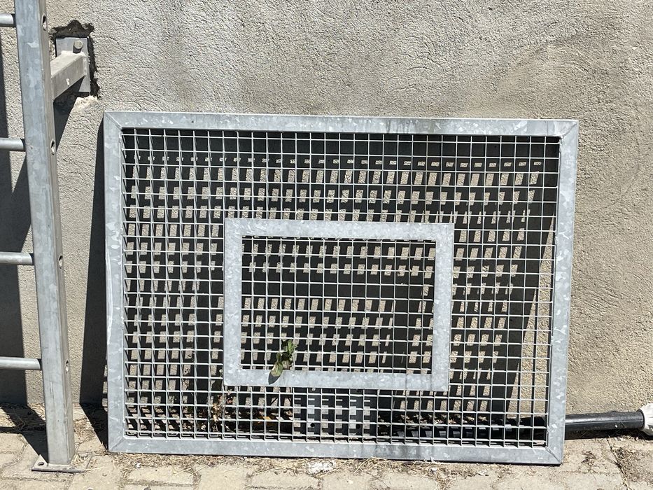 Panou de baschet antivandalism