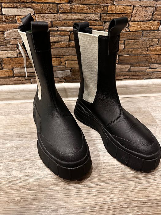 Дамски боти Puma нови 37 размер