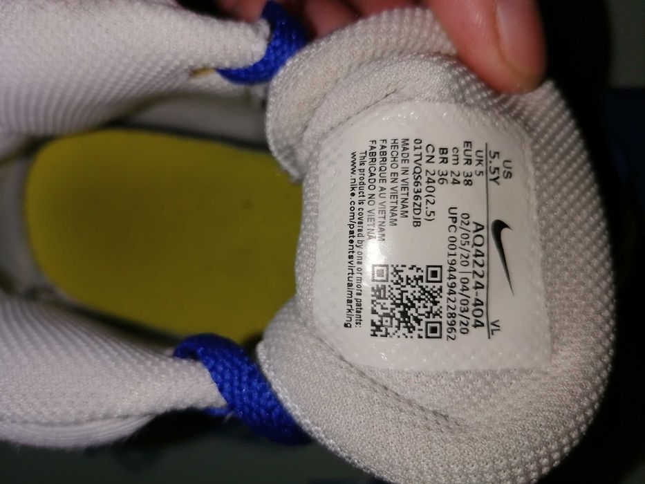 adidasi NIKE marimea 38