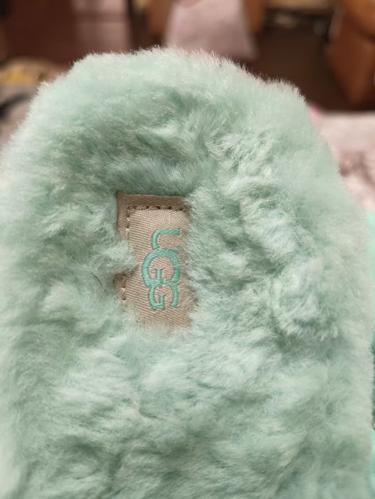 Papuci damă UGG originali mărimea 39