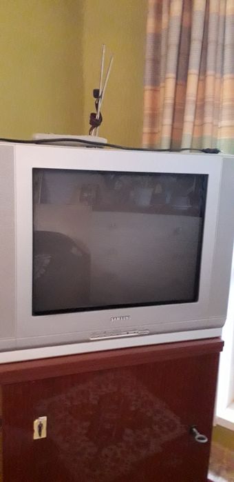 Телевизор Samsung