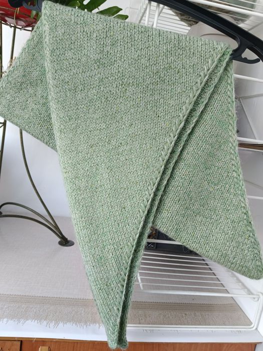 Продам вязаную косынку