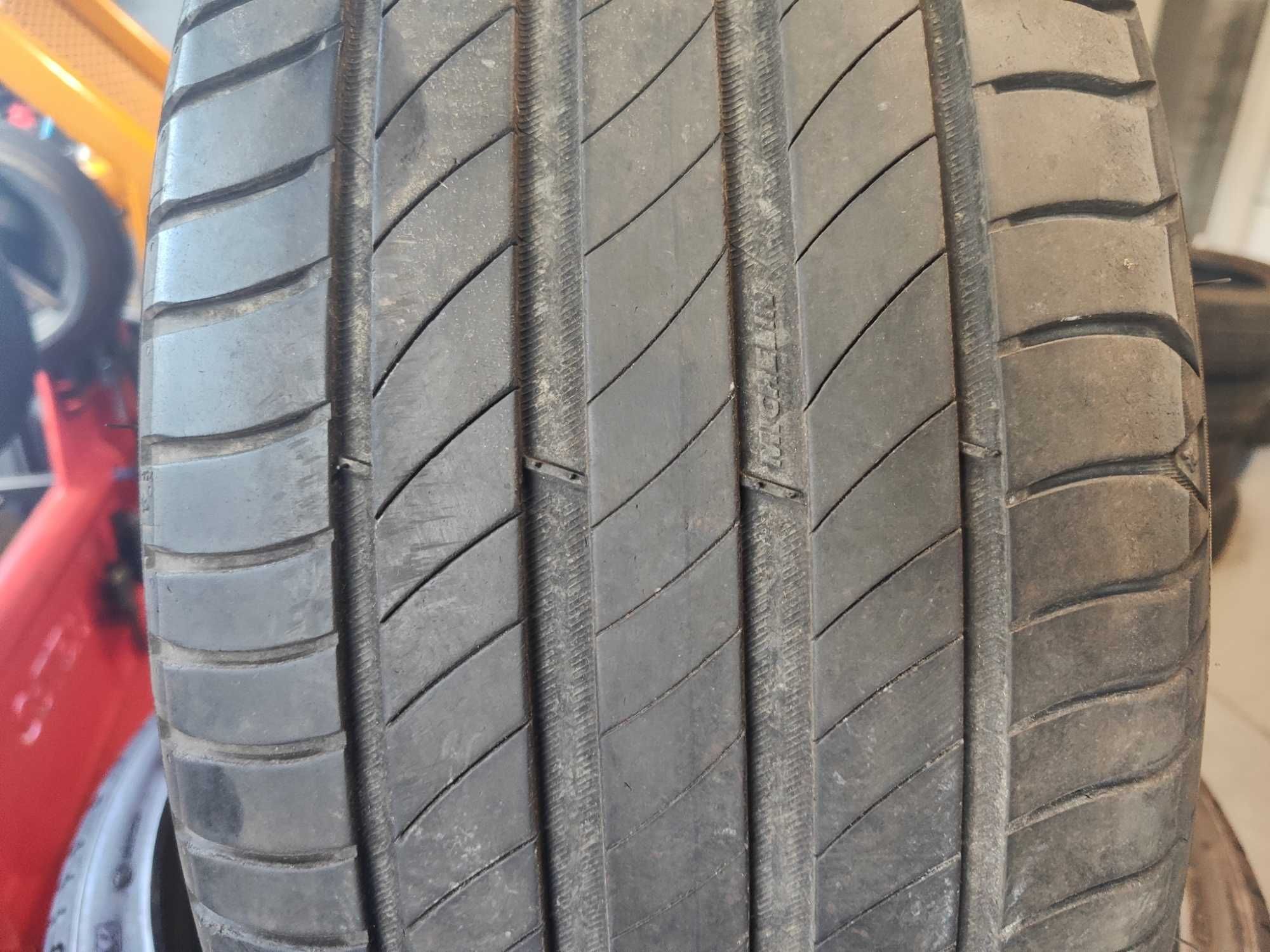 2бр.летни гуми 225/55/17 Michelin