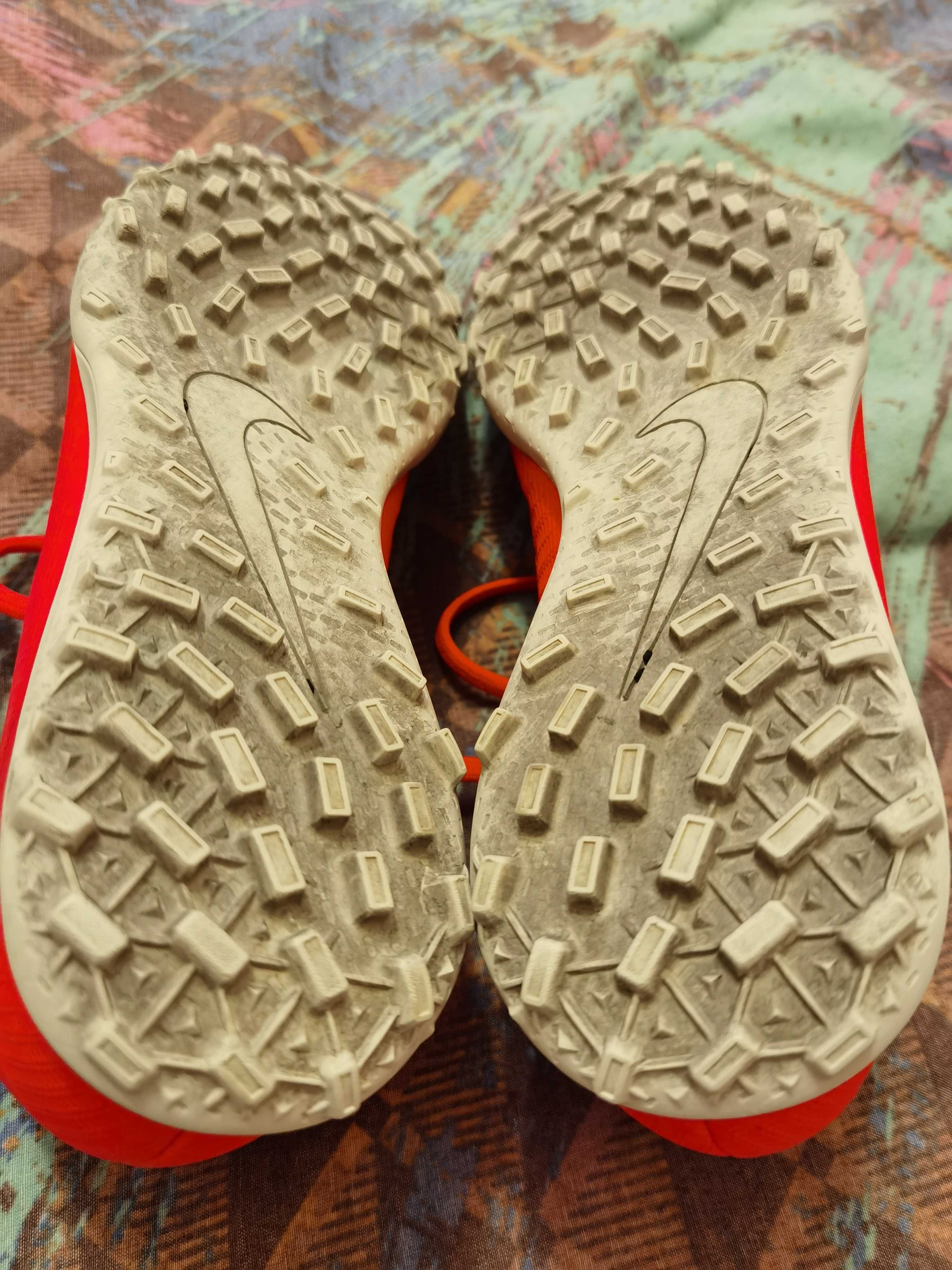 Стоножки Nike Mercurial