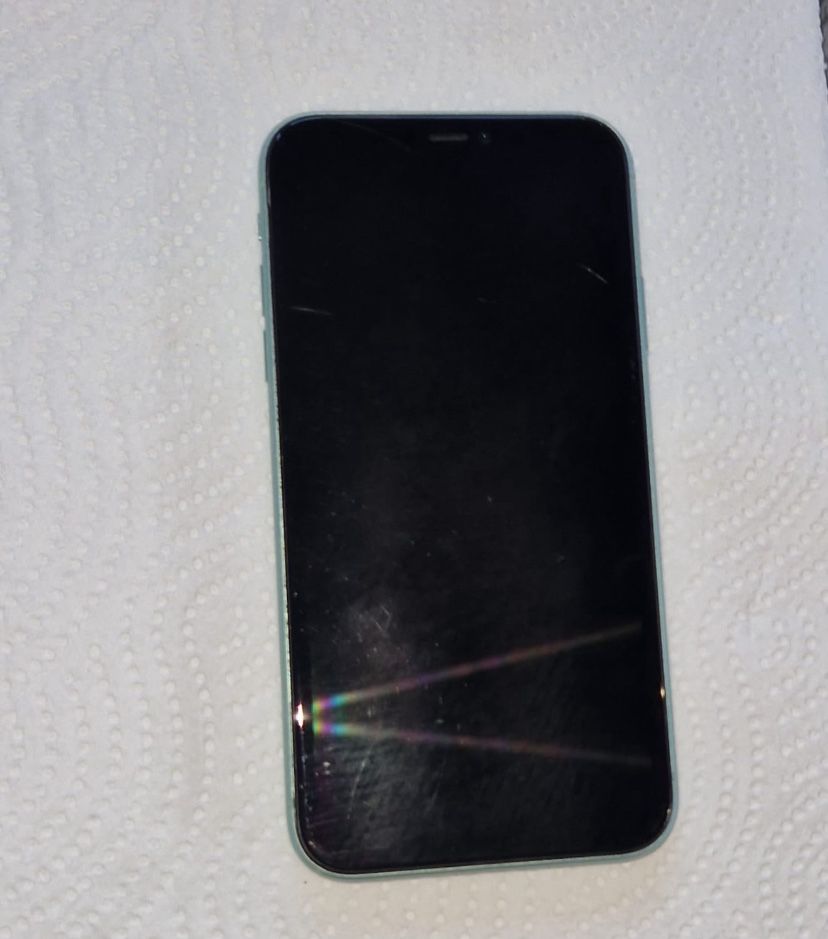 Iphone 11 CA NOU!se vinde urgent(Negociabil)