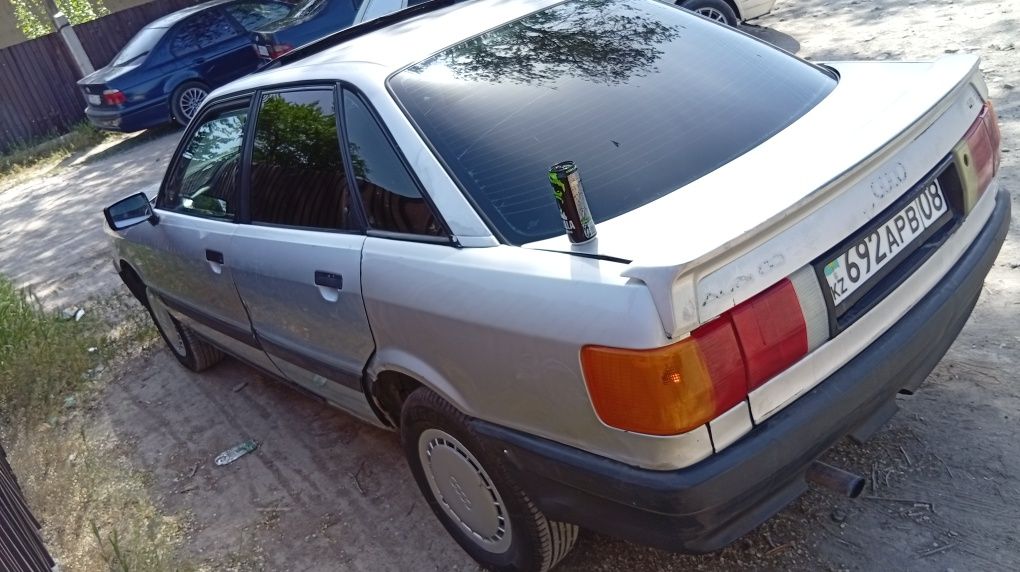 Audi 80 1990 жылғы